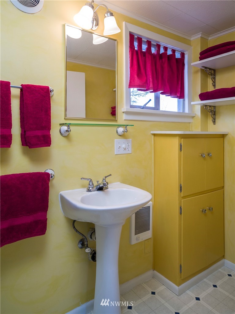 337 Lopez Road Lopez Island, WA 98261 - Photo 11 of 17 Gallery Image 11