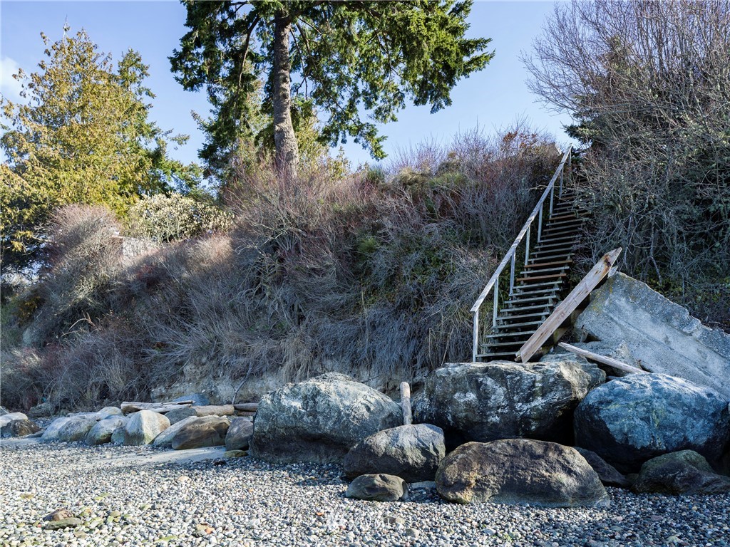 337 Lopez Road Lopez Island, WA 98261 - Photo 16 of 17 Gallery Image 16