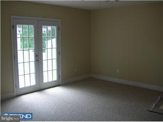 557 Winding Road Lansdale, PA 19446 - Photo 6 of 9 Family Room
