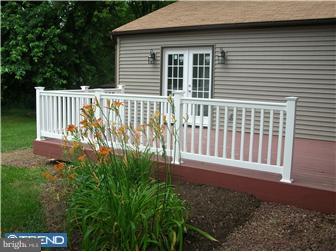557 Winding Road Lansdale, PA 19446 - Photo 8 of 9 Deck