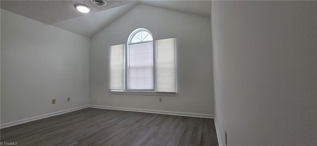 2714 Westgate Drive High Point, NC 27265 - Photo 12 of 36