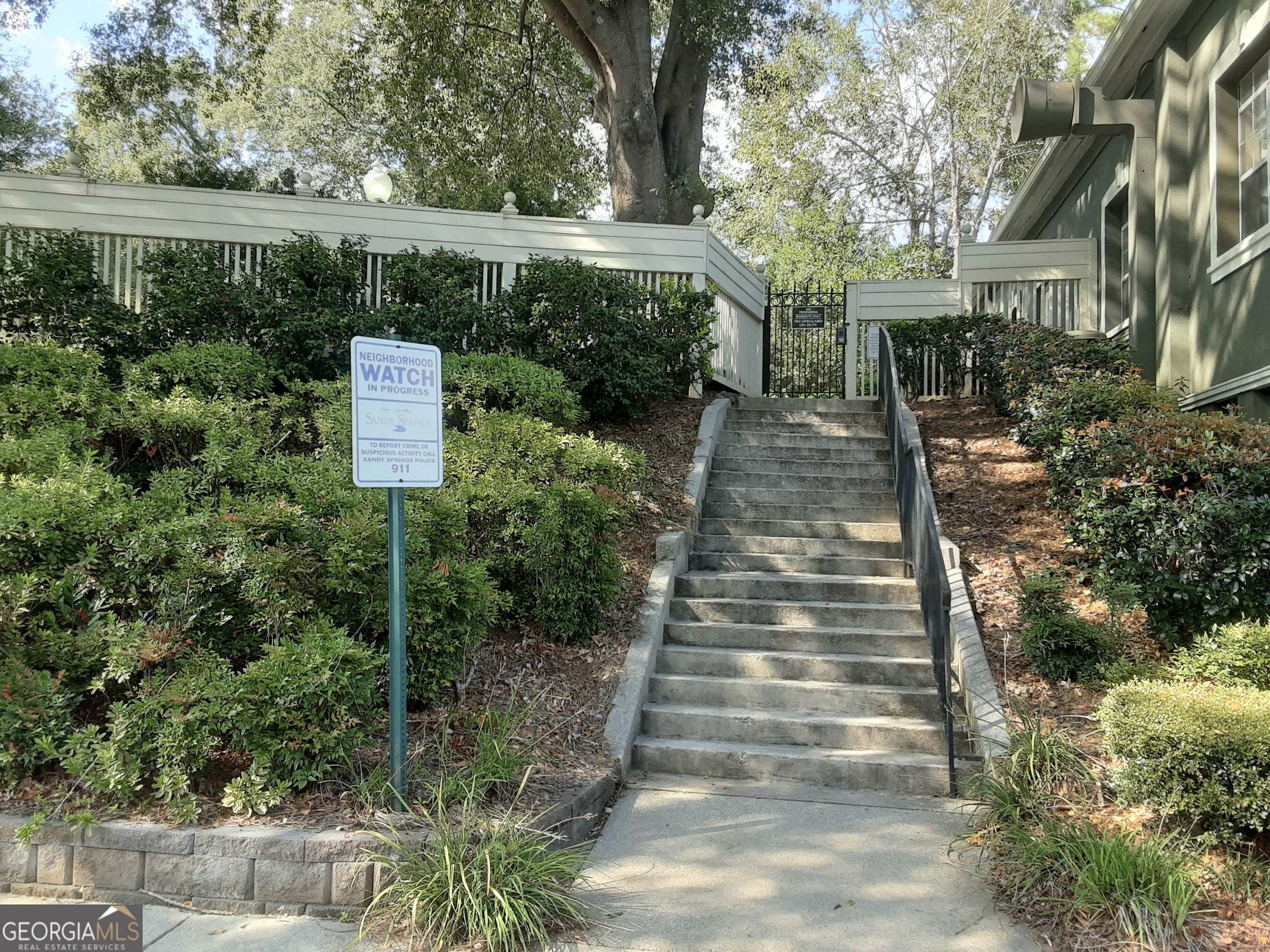 6900 Roswell Road, Unit 3O Sandy Springs, GA 30328 - Photo 16 of 19