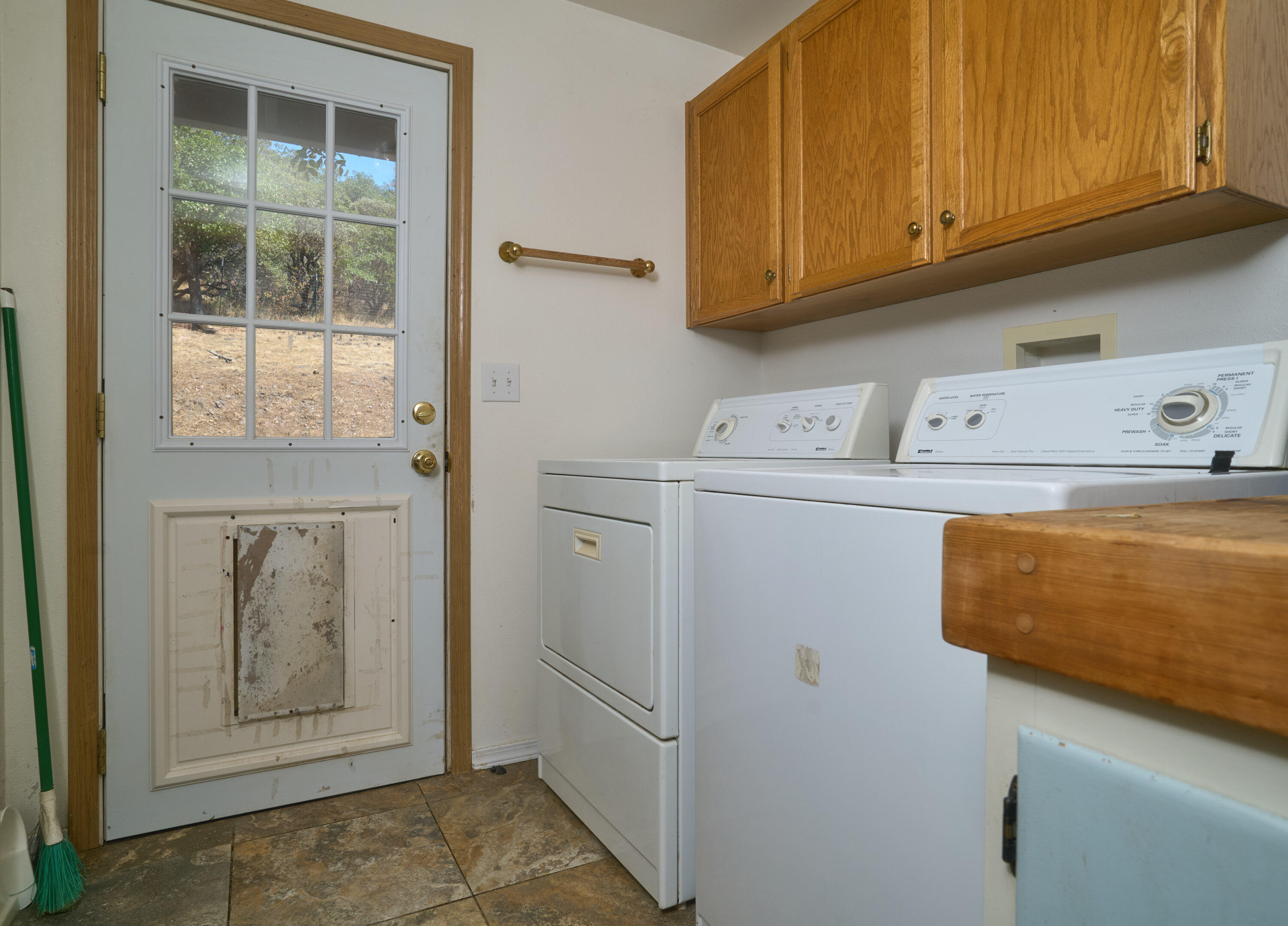7505 Torrey Pines Terrace Eagle Point, OR 97524 - Photo 25 of 47 7505 Torrey Pines Terrace-23