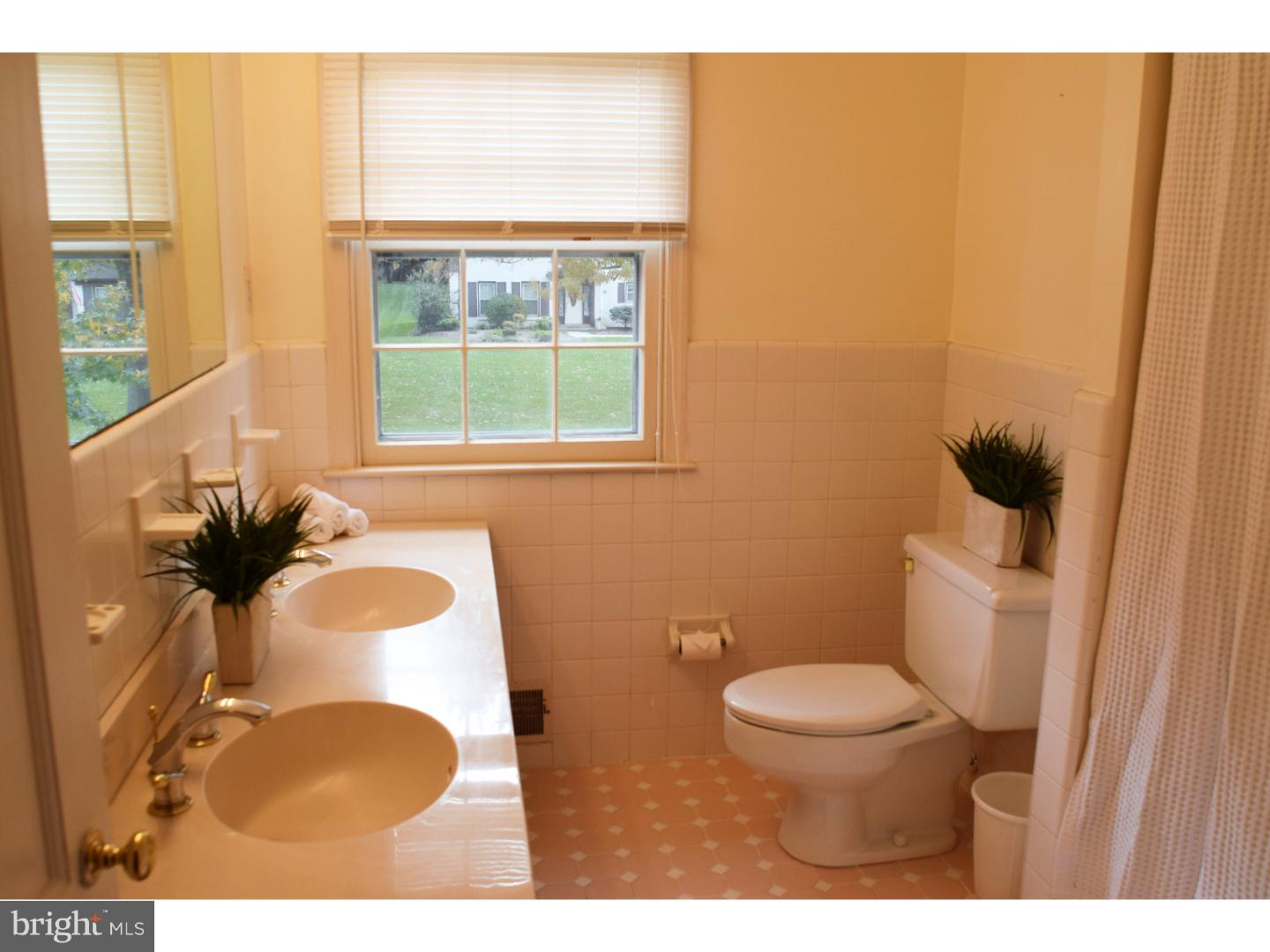 775 Worthington Road Wayne, PA 19087 - Photo 18 of 25 Bathroom