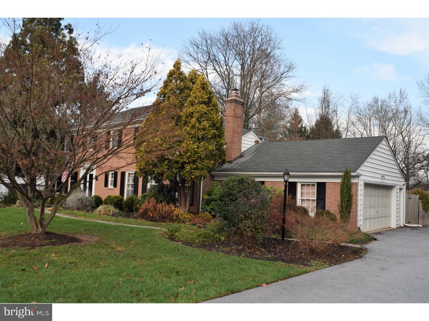 775 Worthington Road Wayne, PA 19087 - Photo 25 of 25 Driveway