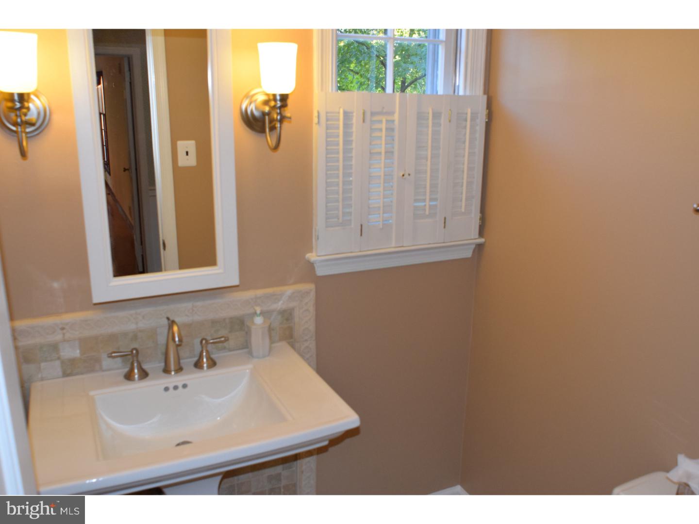 775 Worthington Road Wayne, PA 19087 - Photo 10 of 25 Half Bath