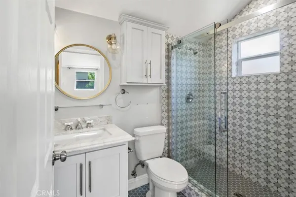 $5,900 | 2682 East Villa Street, Pasadena, CA 91107