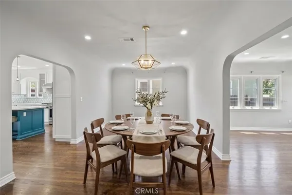 $5,900 | 2682 East Villa Street, Pasadena, CA 91107