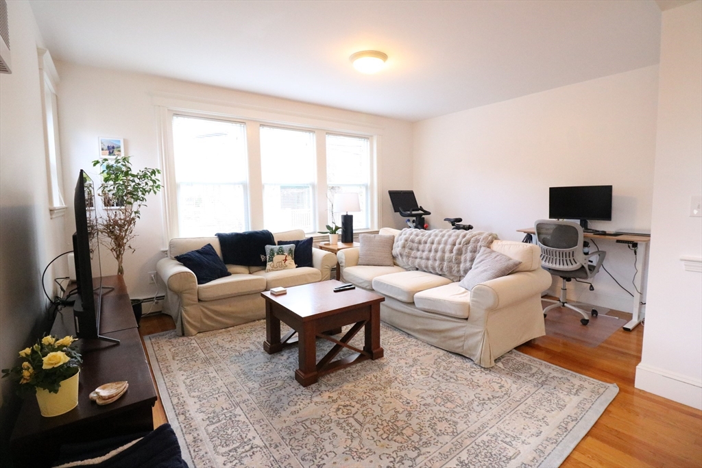 30 Upland Road, Unit 7 Cambridge, MA 02140 - Photo 2 of 14