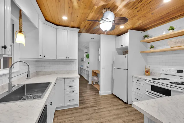 $719,000 | 71 North Bay Harbor Drive, Key Largo, FL 33037