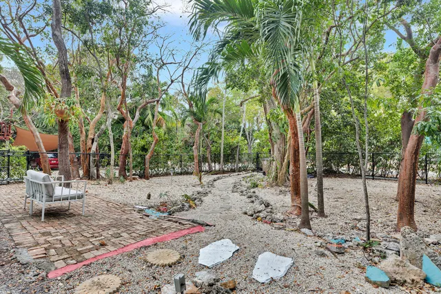 $719,000 | 71 North Bay Harbor Drive, Key Largo, FL 33037