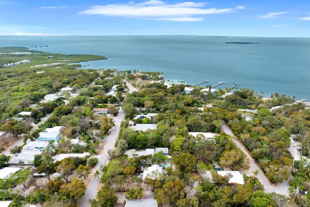 $719,000 | 71 North Bay Harbor Drive, Key Largo, FL 33037
