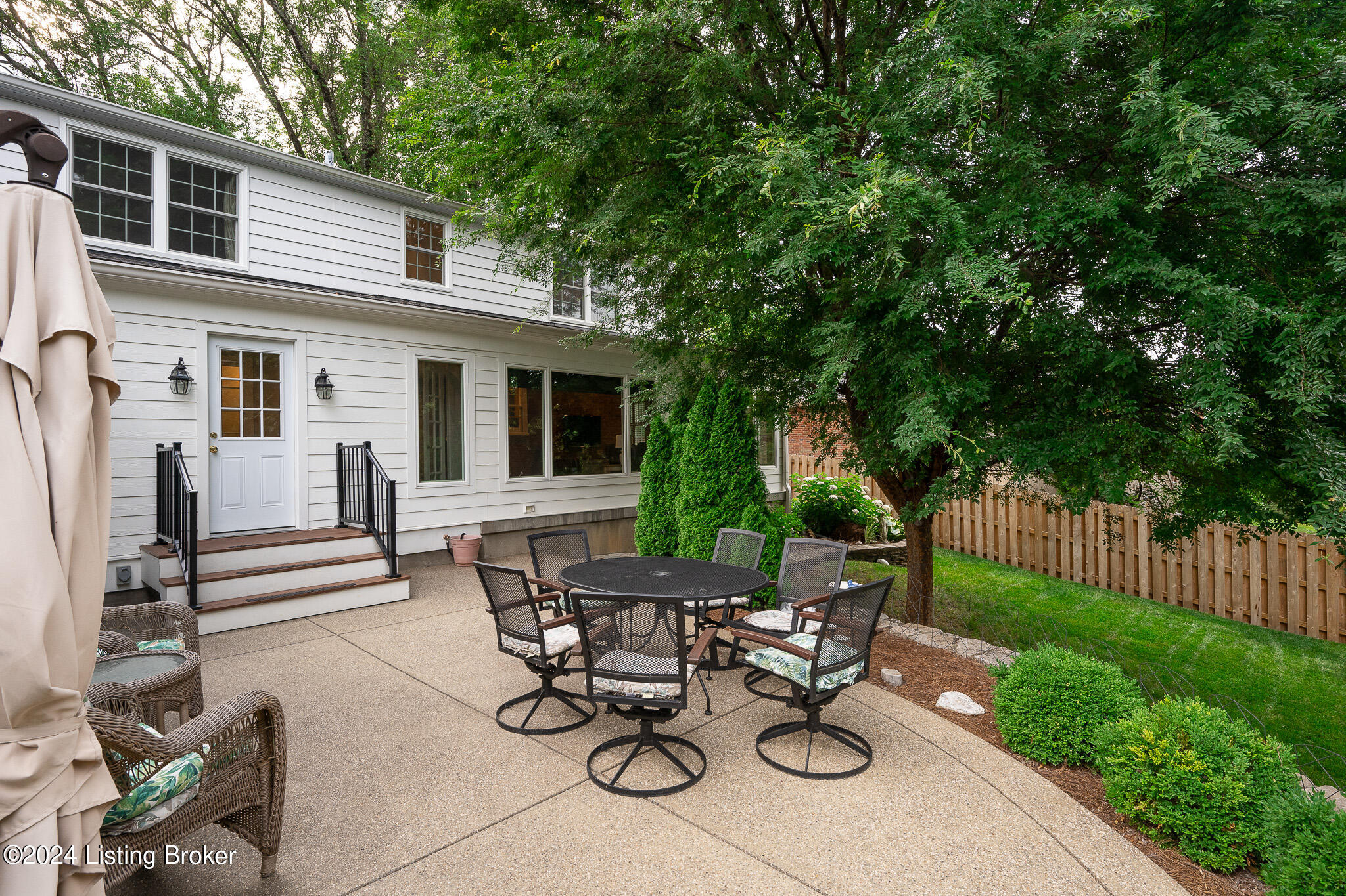 225 Sequoya Road Louisville, KY 40207 - Photo 40 of 47 225 Sequoya Rd-43