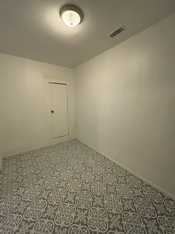 $189,900 | 15634 Union Avenue, Harvey, IL 60426