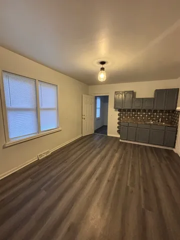 $189,900 | 15634 Union Avenue, Harvey, IL 60426