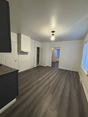 $189,900 | 15634 Union Avenue, Harvey, IL 60426