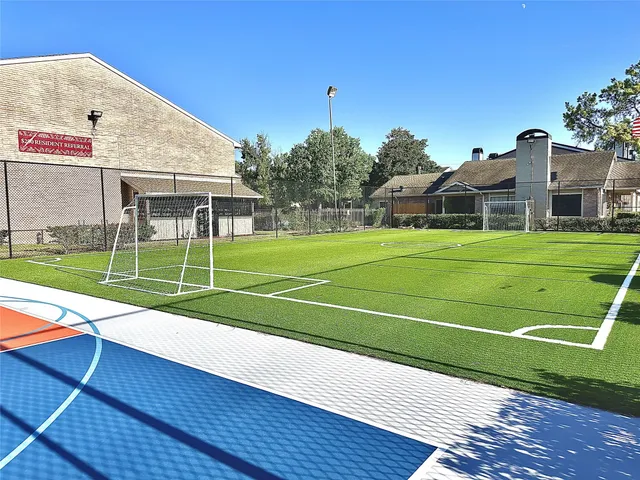 a view of a basketball court