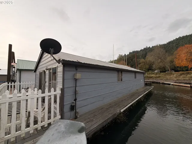 $74,900 | 23524 Northwest St Helens Road, Unit 19, Portland, OR 97231