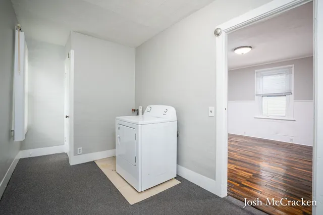 $154,900 | 120 South Jackson Street, Ionia, MI 48846