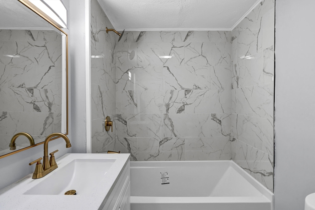 97 David Street Springfield, MA 01104 - Photo 17 of 39