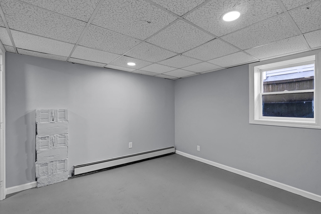 97 David Street Springfield, MA 01104 - Photo 34 of 39