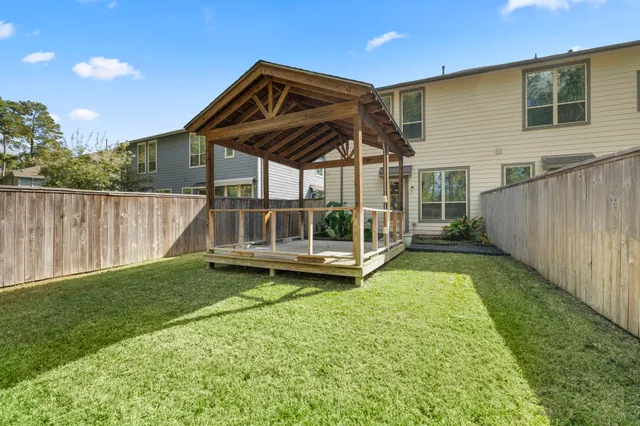 $285,000 | 162 Moon Dance Court, Conroe, TX 77304