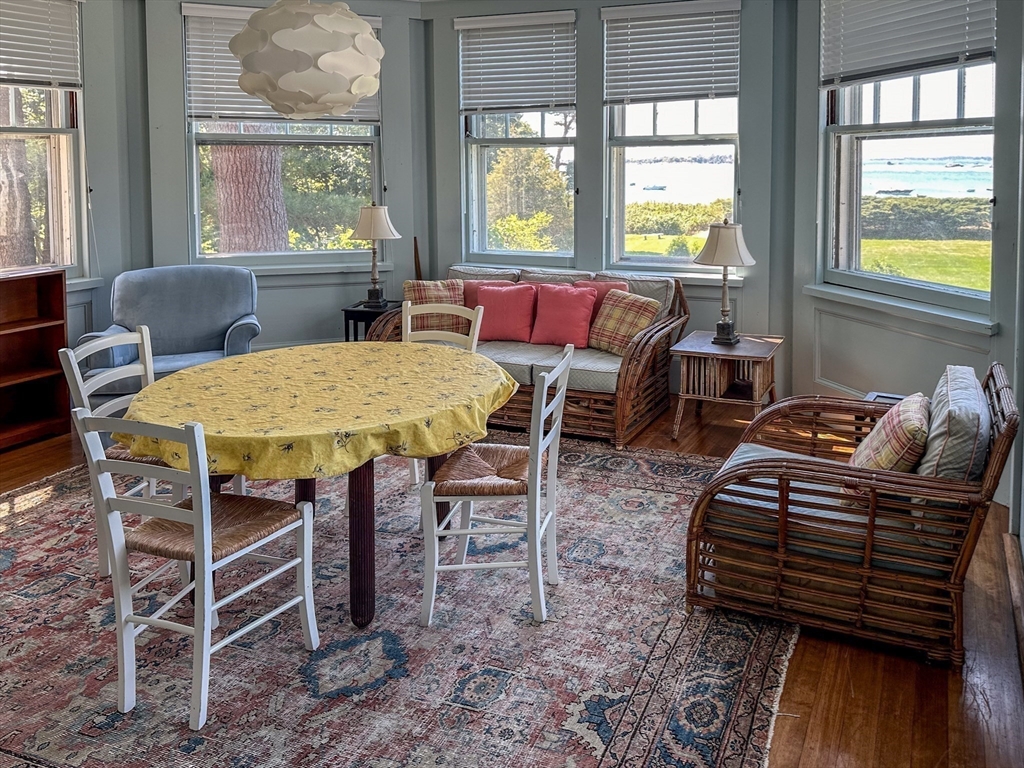 48 Proctor Street Manchester, MA 01944 - Photo 13 of 36