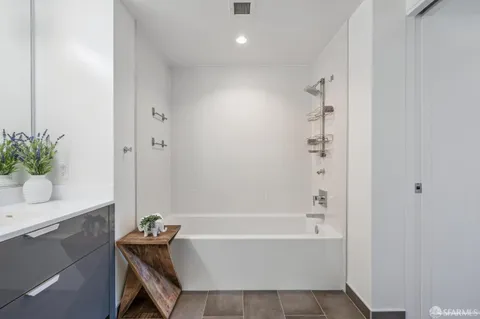 $1,598,000 | 110 Channel Street, Unit 606, San Francisco, CA 94158