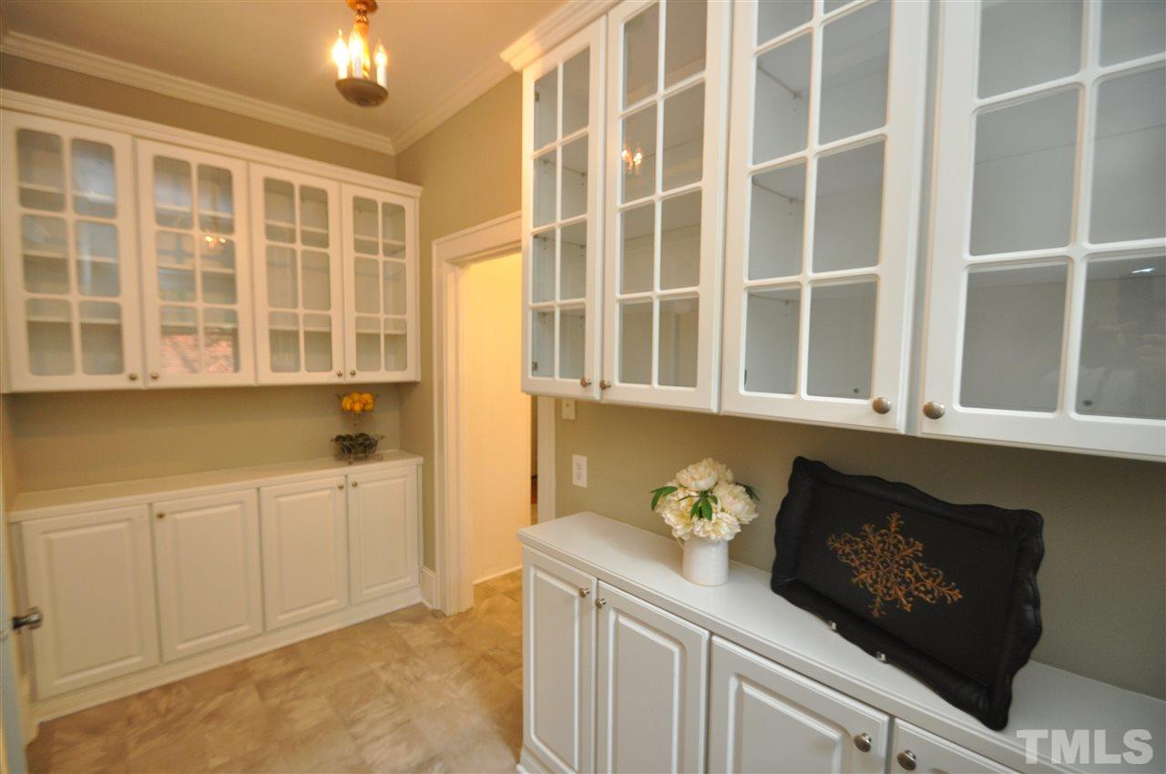 2512 Stafford Avenue Raleigh, NC 27607 - Photo 7 of 25