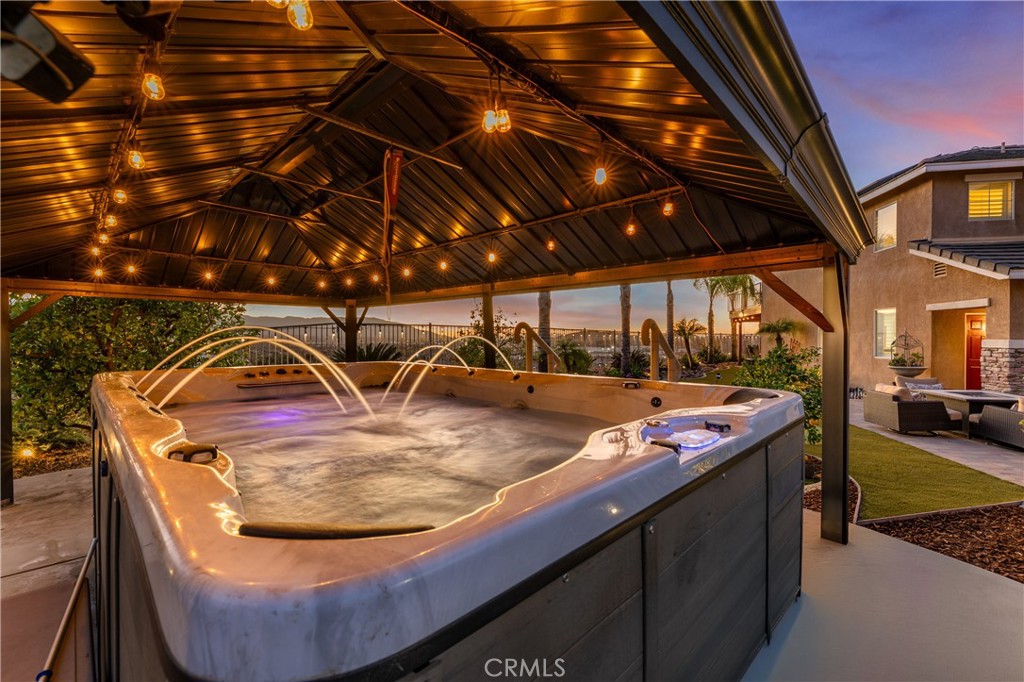 16123 Setting Sun Circle Riverside, CA 92503 - Photo 2 of 67