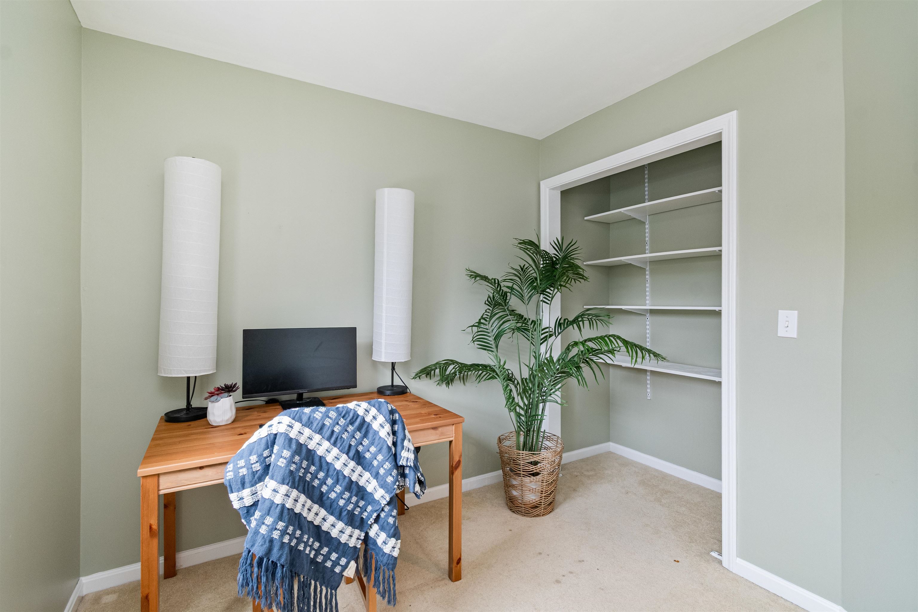 602 North Avenue, Unit 8 Burlington, VT 05408 - Photo 39 of 60