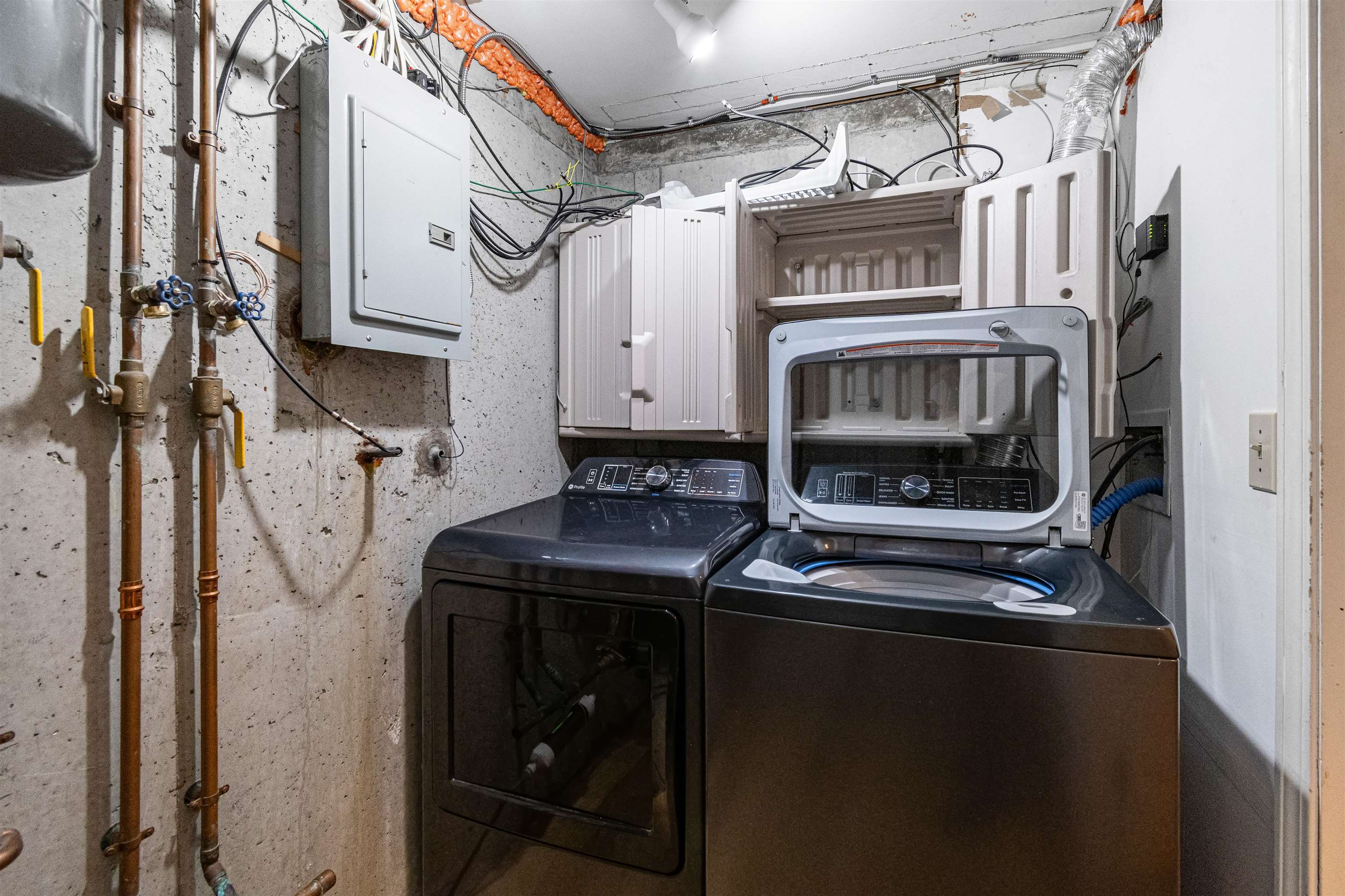 602 North Avenue, Unit 8 Burlington, VT 05408 - Photo 48 of 60