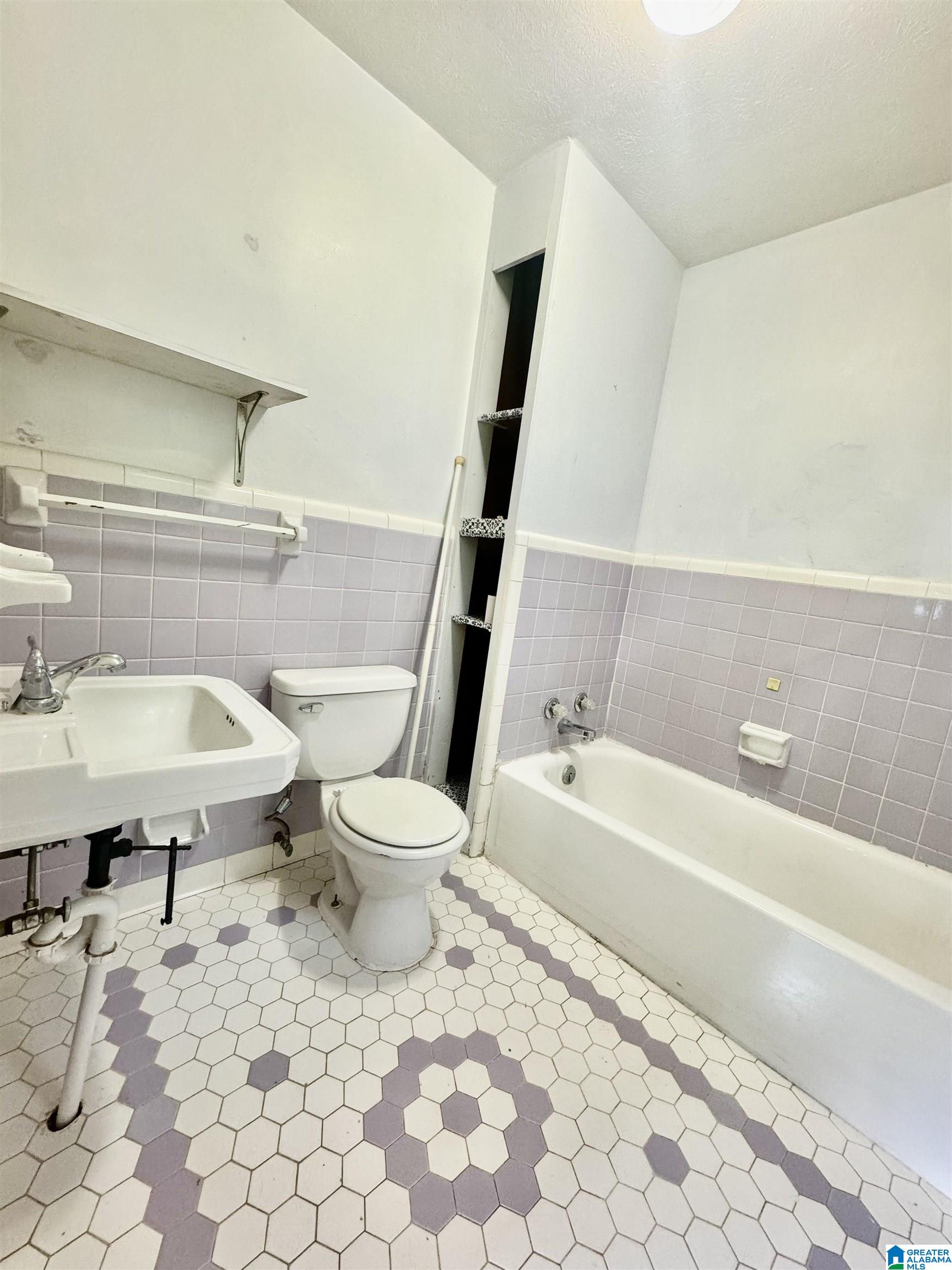 3809 Rice Avenue Anniston, AL 36201 - Photo 14 of 30 Gallery Image 14