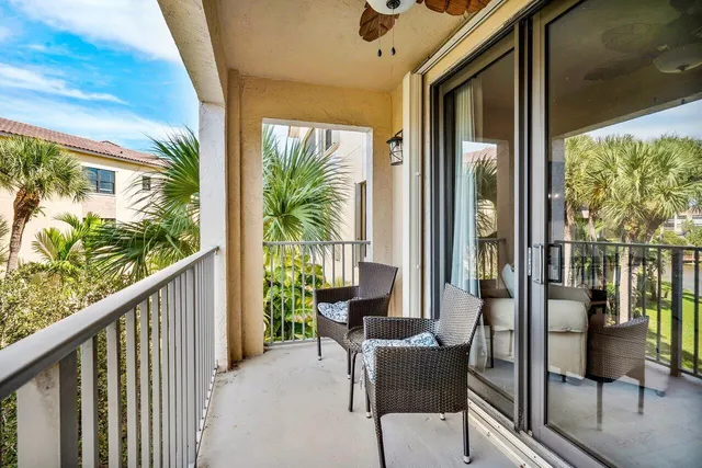 $2,700 | 300 Uno Lago Drive, Unit 304, Juno Beach, FL 33408