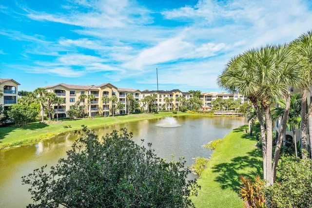 $2,700 | 300 Uno Lago Drive, Unit 304, Juno Beach, FL 33408