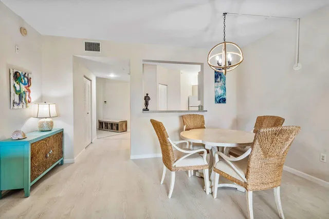 $2,700 | 300 Uno Lago Drive, Unit 304, Juno Beach, FL 33408