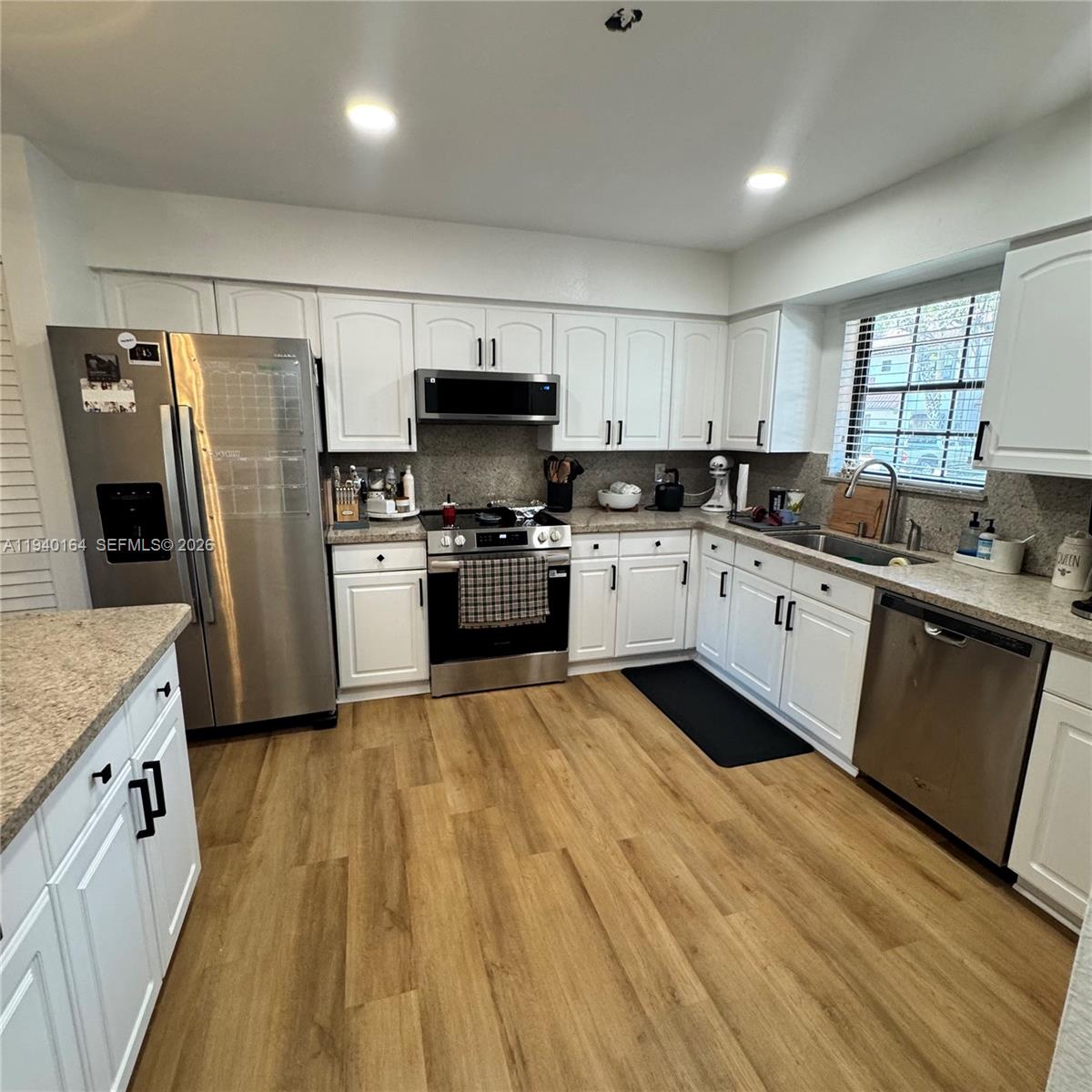 12939 Southwest 95th Avenue Miami, FL 33176 - Photo 11 of 29