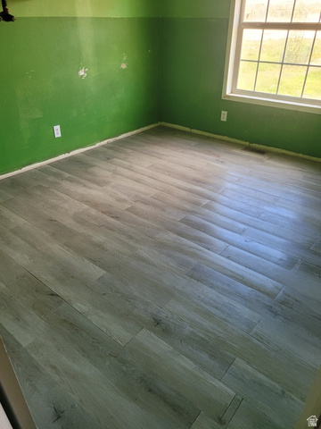 240 Horseshoe Bend Road Vernal, UT 84078 - Photo 25 of 41 Wood-finish flooring with a neutral gray tone