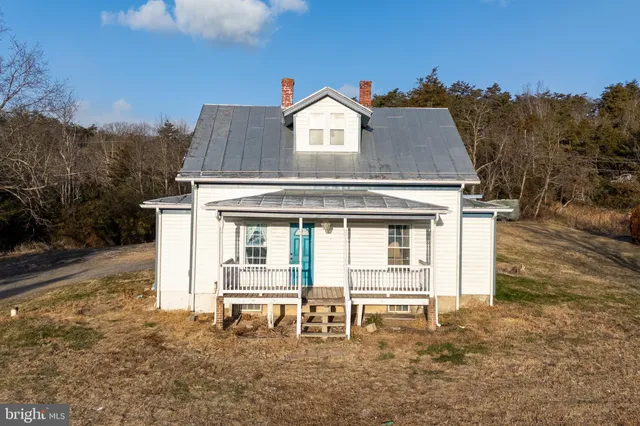 $210,000 | 10997 Senedo Road, Mount Jackson, VA 22842