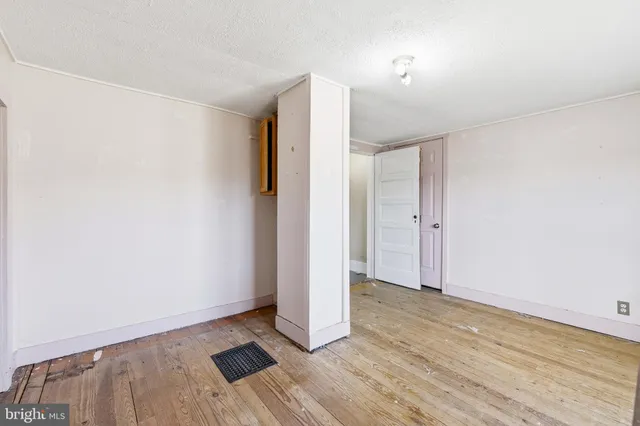 $210,000 | 10997 Senedo Road, Mount Jackson, VA 22842