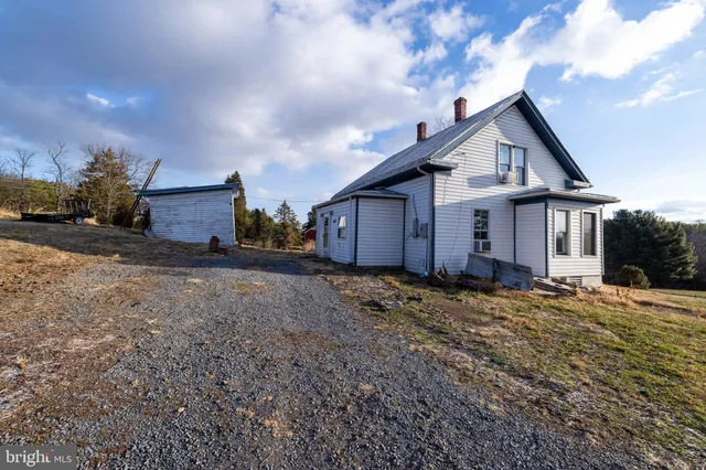 $210,000 | 10997 Senedo Road, Mount Jackson, VA 22842