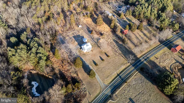 $210,000 | 10997 Senedo Road, Mount Jackson, VA 22842