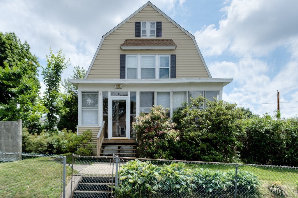 45 Scrimgeour Road Worcester, MA 01606 - Photo 1 of 42 Gallery Image 1