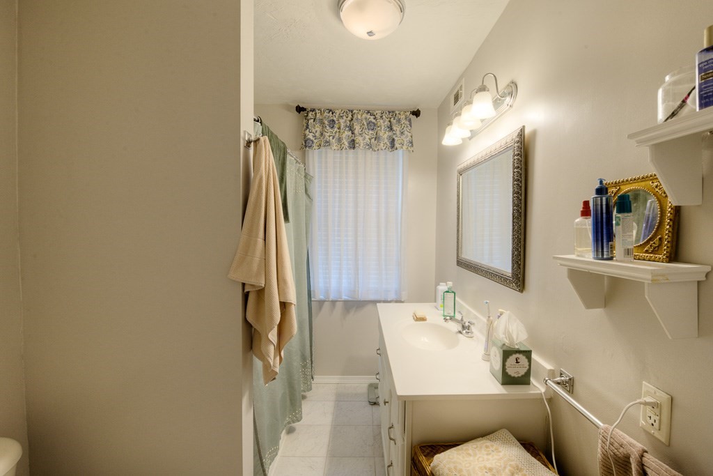 45 Scrimgeour Road Worcester, MA 01606 - Photo 21 of 42 Gallery Image 21