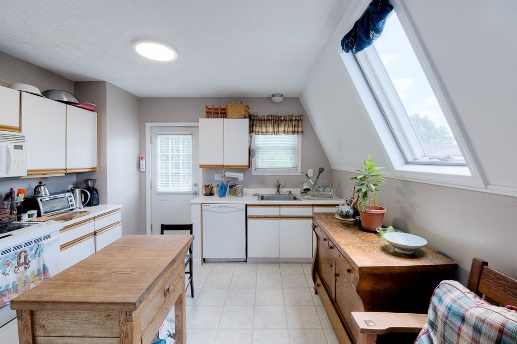 45 Scrimgeour Road Worcester, MA 01606 - Photo 29 of 42 Gallery Image 29