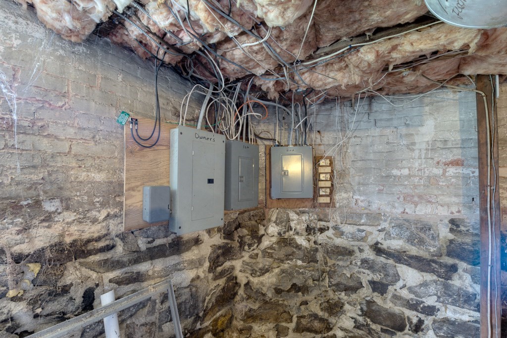 45 Scrimgeour Road Worcester, MA 01606 - Photo 38 of 42 Gallery Image 38