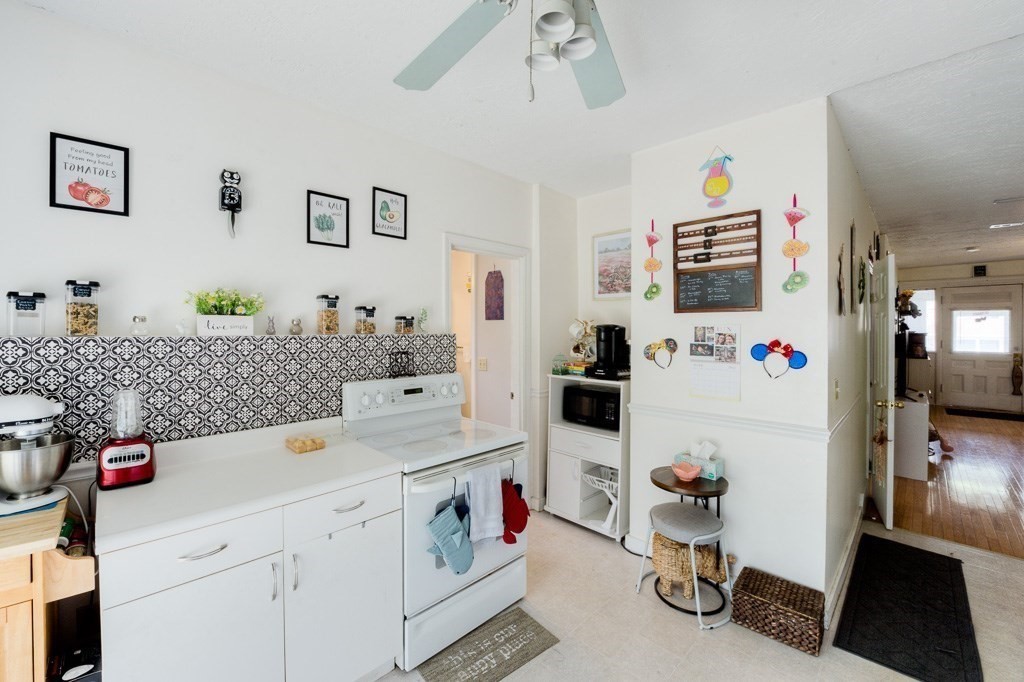 45 Scrimgeour Road Worcester, MA 01606 - Photo 6 of 42 Gallery Image 6