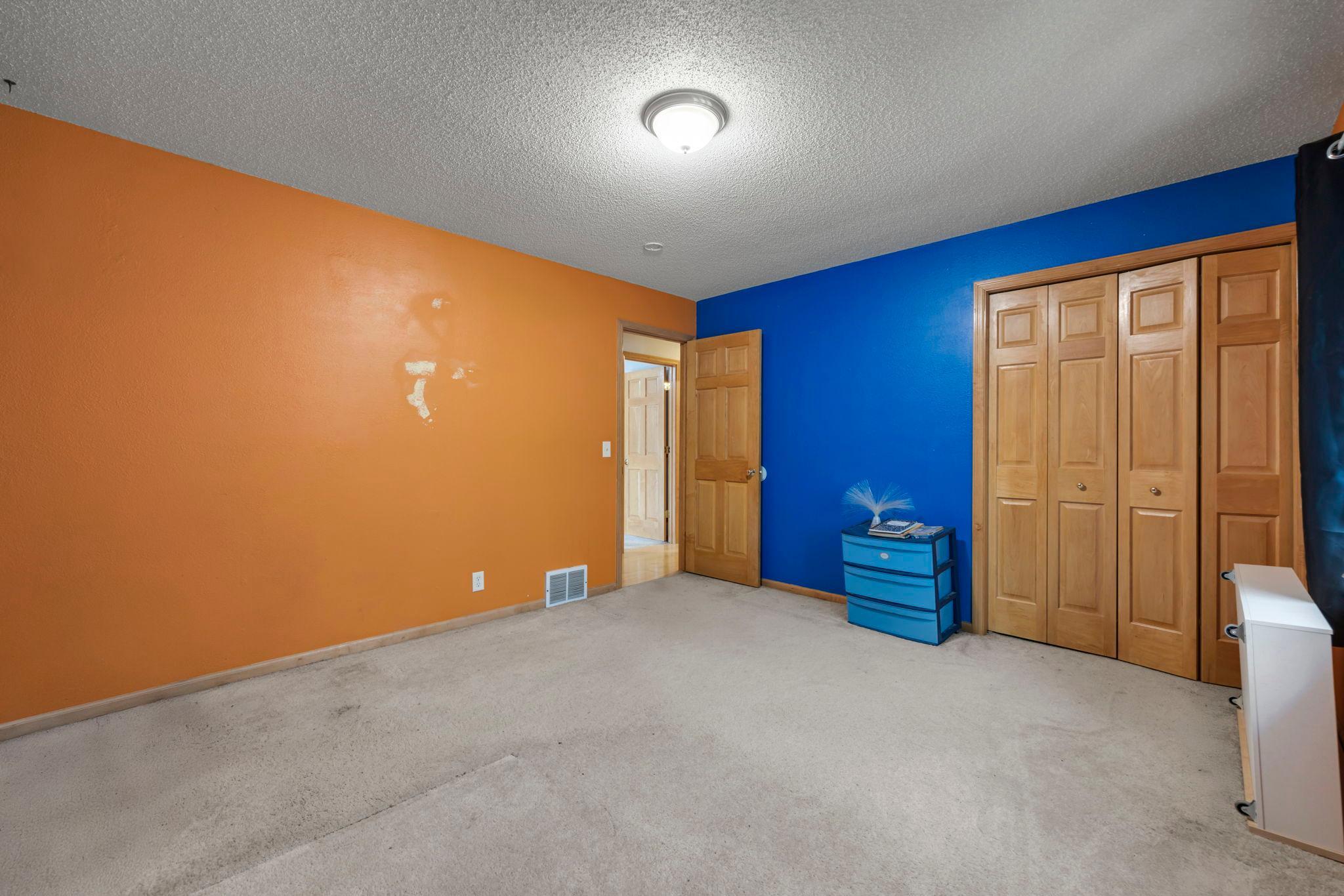 101 Hidden Meadow Court Apple Valley, MN 55124 - Photo 16 of 31