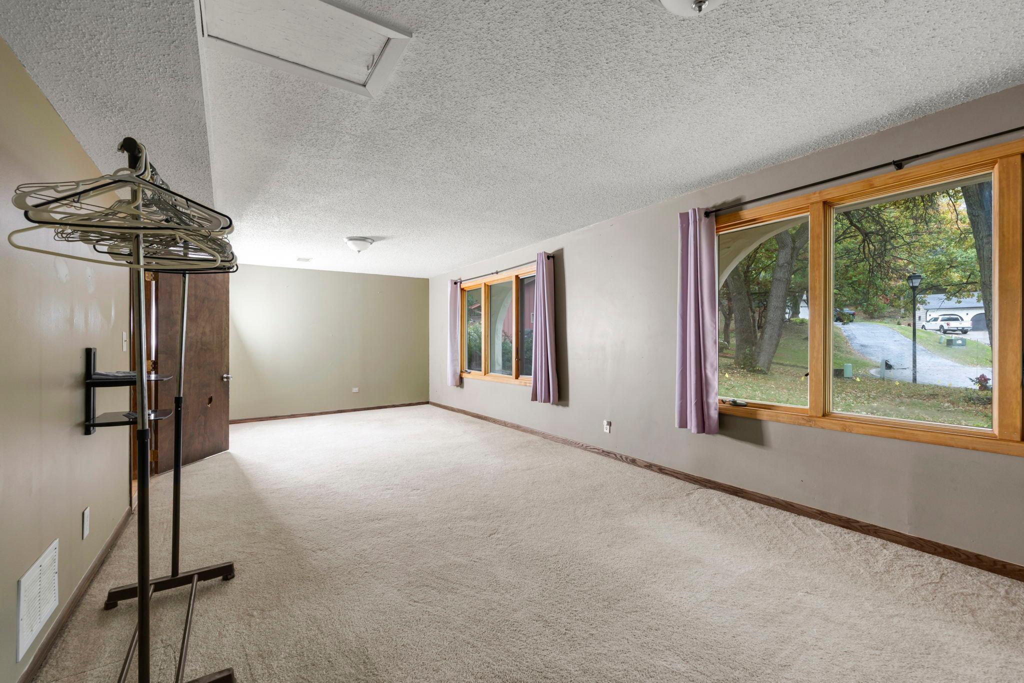 101 Hidden Meadow Court Apple Valley, MN 55124 - Photo 23 of 31