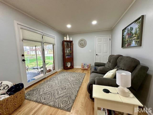 4215 Old State Road Bedford, IN 47421 - Photo 3 of 35